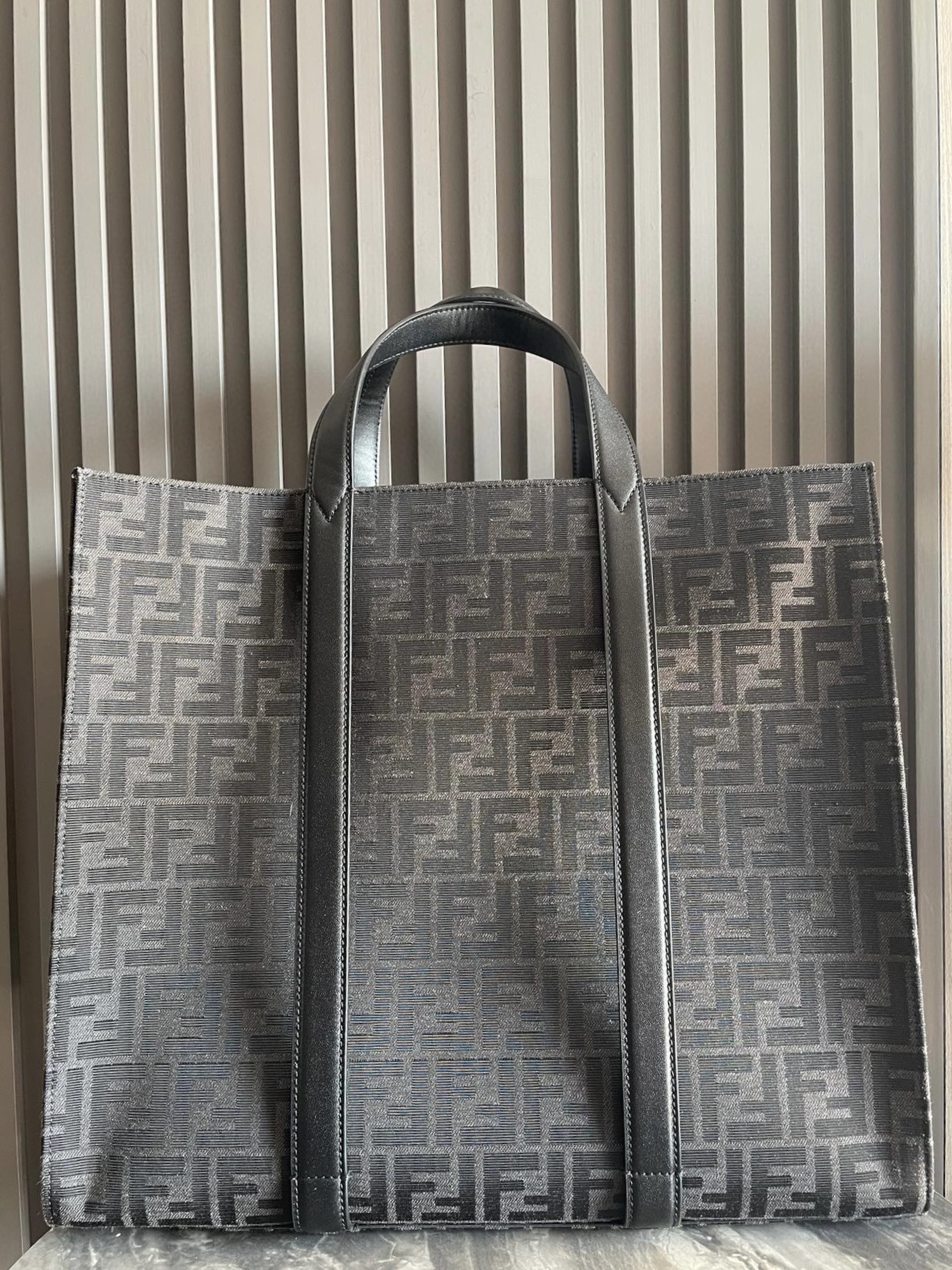 ★送料込★FENDI FFジャカード トートバッグ