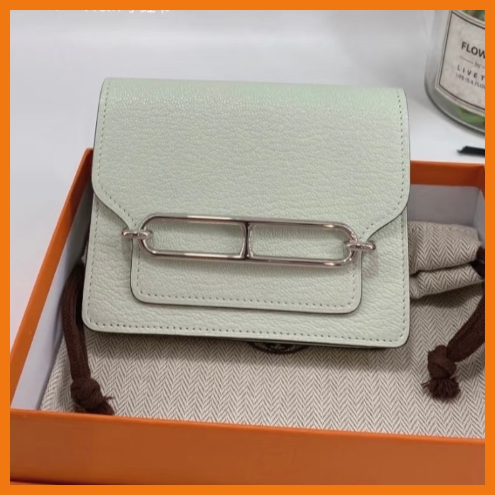 【カラーが映える】 HERMES ロウリス スリムウォレット