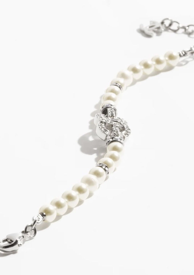 【いつものコーデに華やかさをプラス♪】CHANEL★ブレスレット コーデにプラス♪】CHANEL ブレスレット