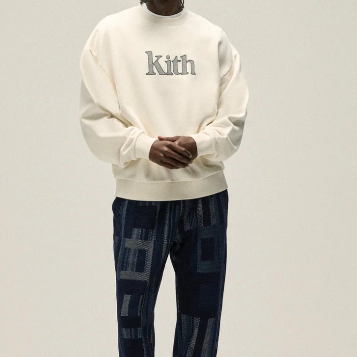 高品質コットンフリース《KITH NYC》セリフネルソンクルーネック