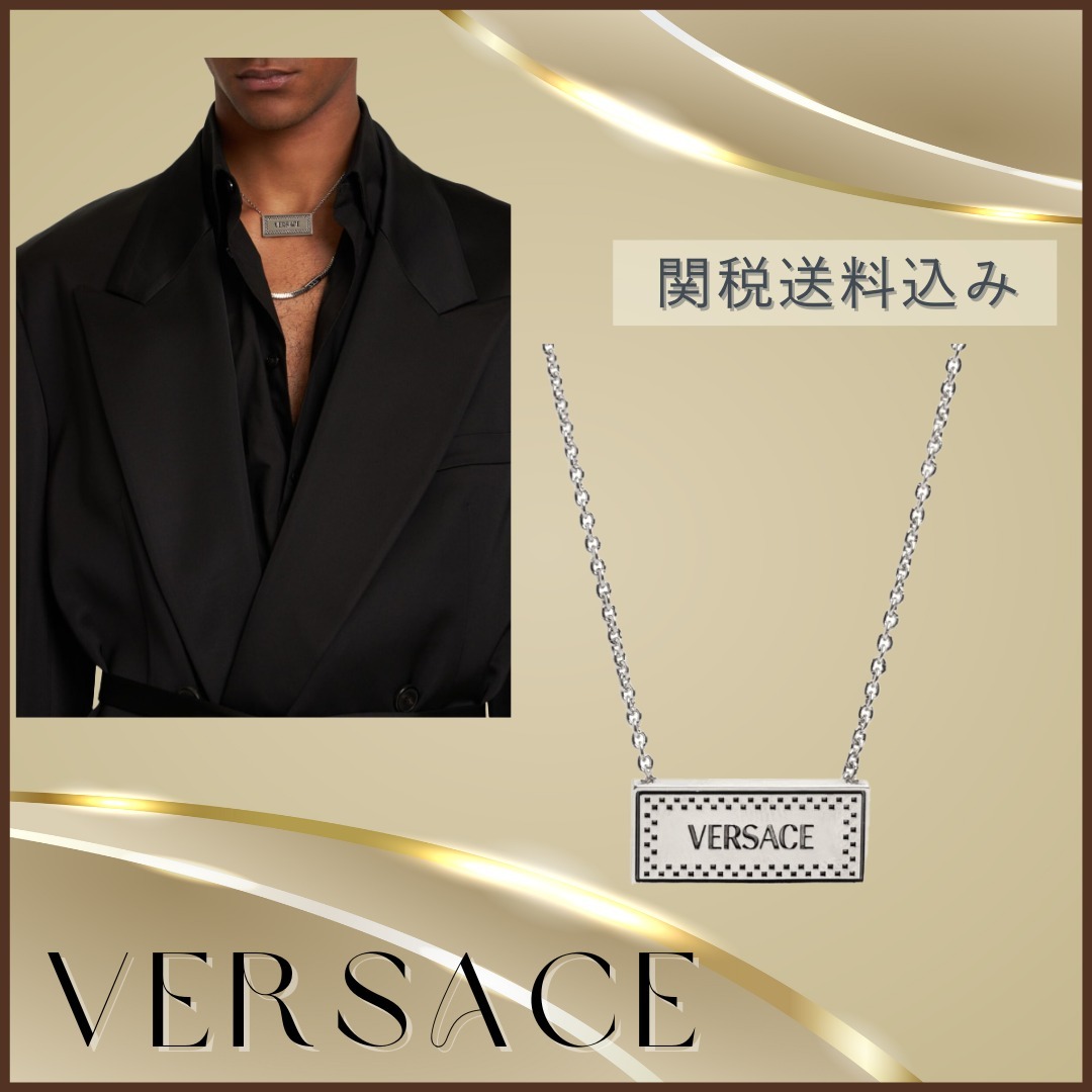Versace【関税送料込＆SALE価格】ロゴプレートメタルネックレス