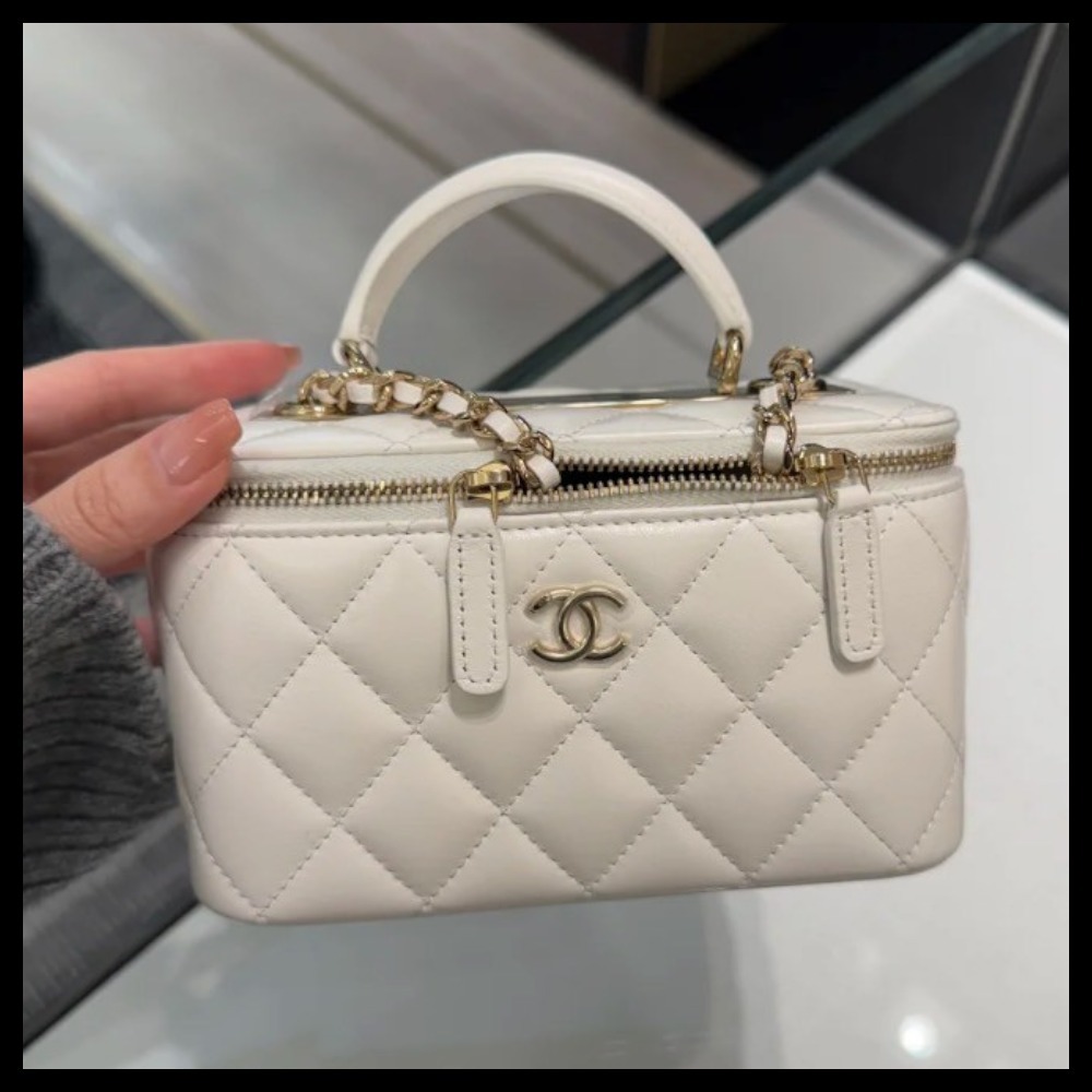 【大人上品♪】CHANEL ヴァニティ
