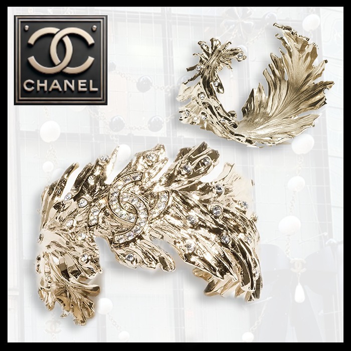 【エレガントな葉のモチーフ】CHANEL バングル