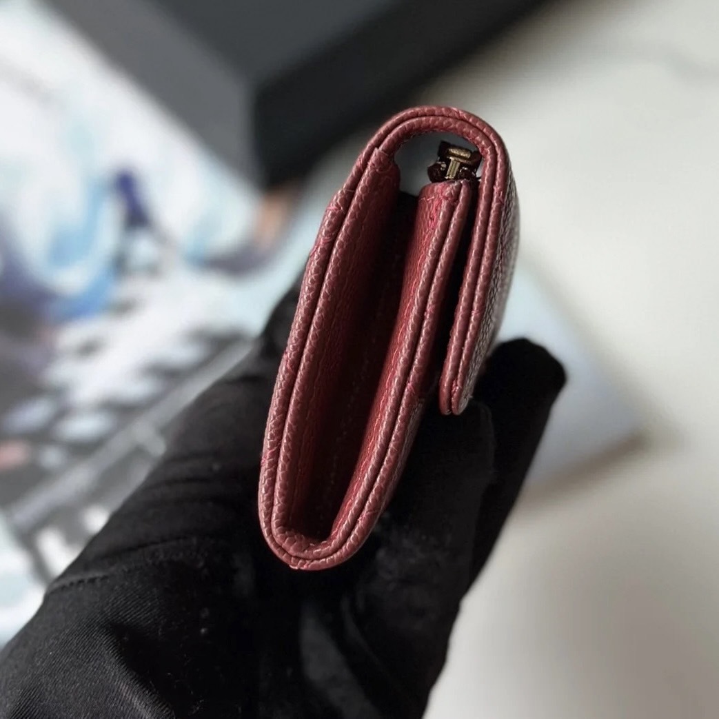 コンパクトで使いやすい♪】CHANEL カードコインケース 財布