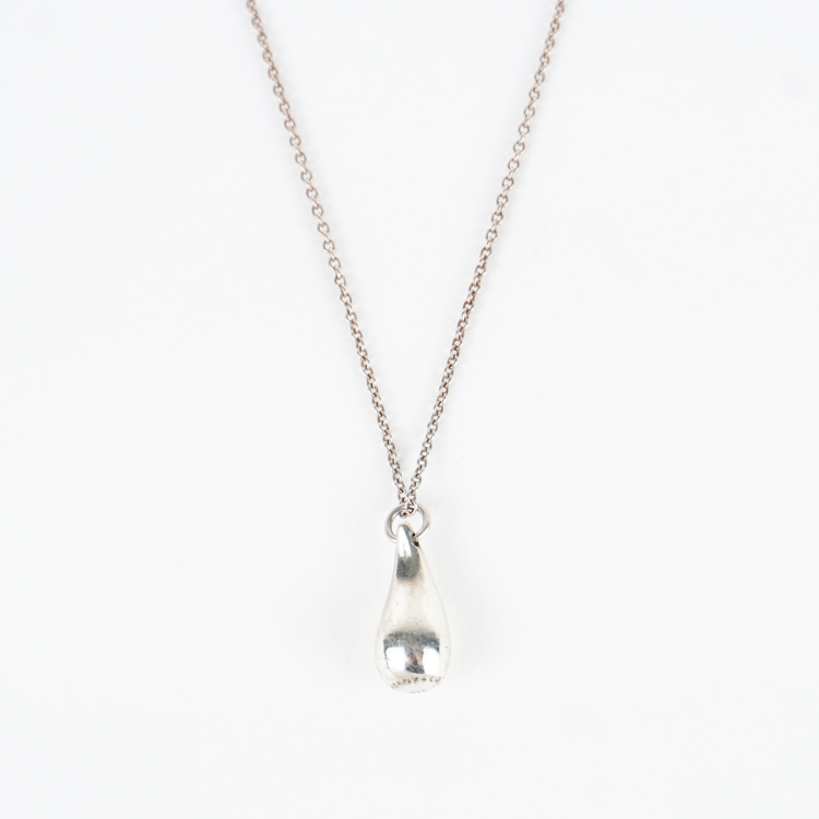 【美品】TIFFANY ティファニー ティアドロップネックレス