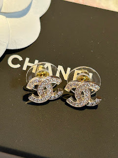 【定番人気★】CHANEL シンプル人気 ピアス
