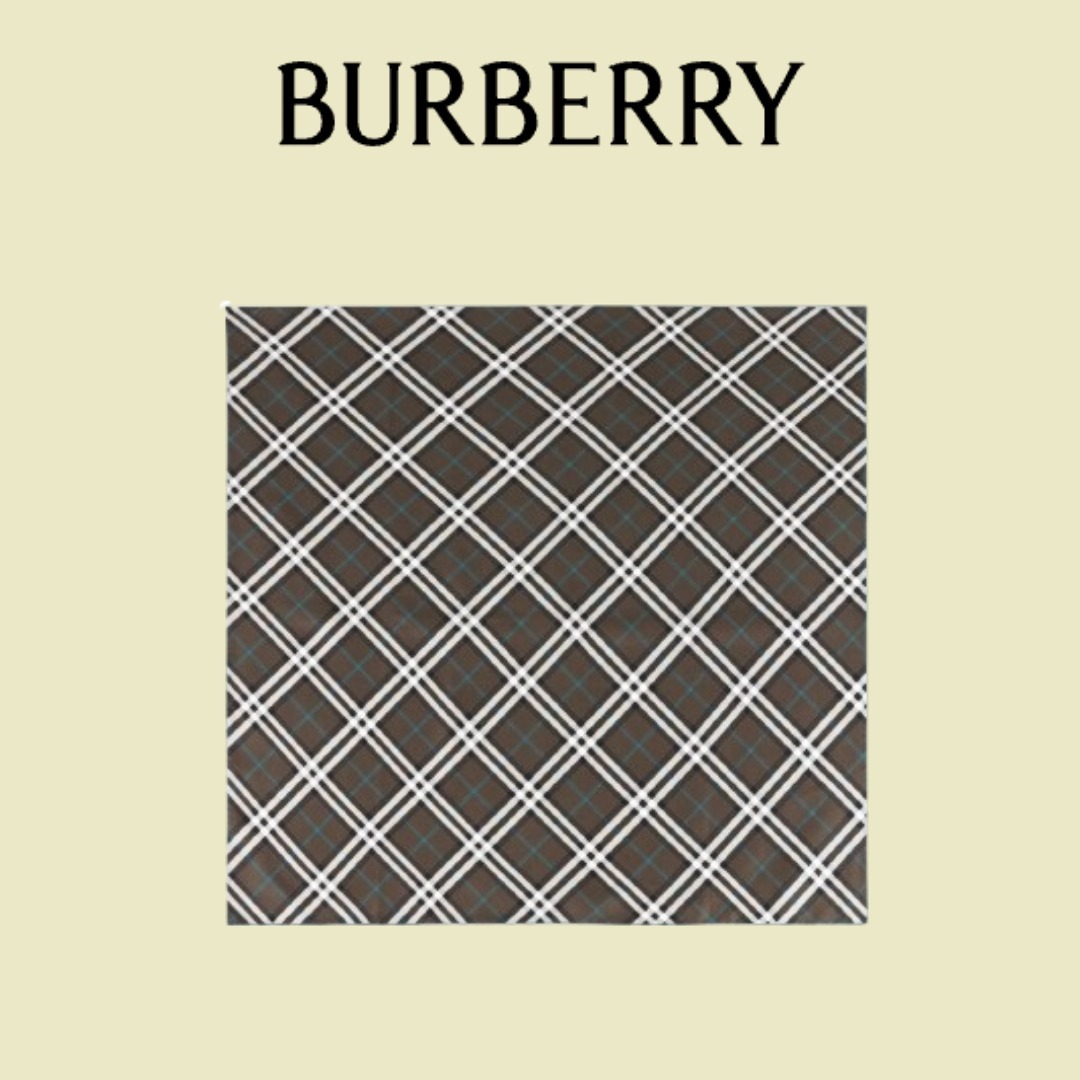 Burberry バーバリー チェックプリントスクエアスカーフ