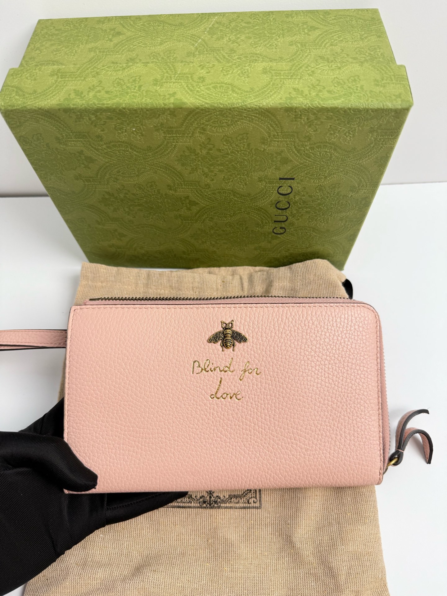 ★送料込★ GUCCI アニマリエ ビー 長財布