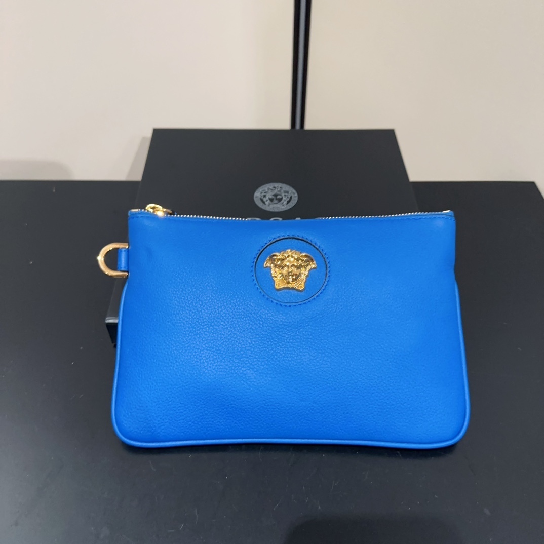 ★送料込★VERSACE メデューサ クラッチバッグ