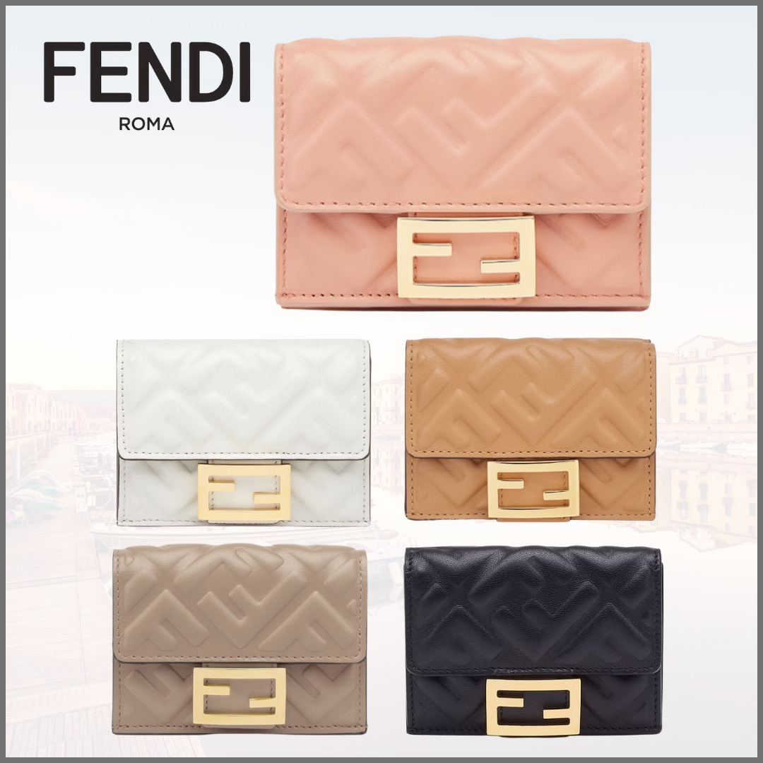 FENDI バゲット マイクロ 三つ折り財布 新作