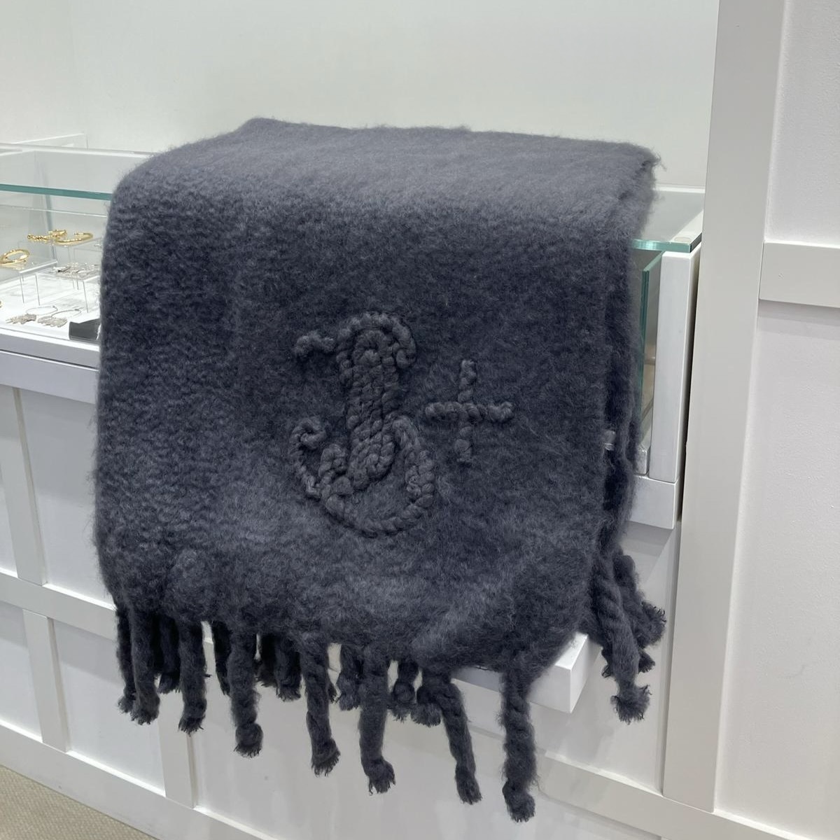 直営店☆JIL SANDER☆最終SALE! Jil Sander+ 刺繍モヘアマフラー