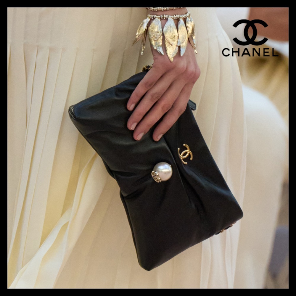 【おしゃれ♪】CHANEL チェーンクラッチ バッグ