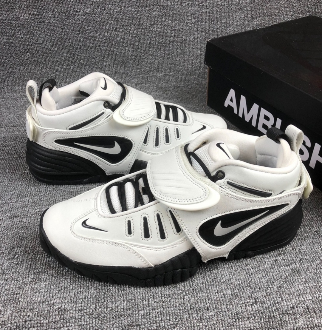 ★NIKE x AMBUSH★コラボ★AIR ADJUST FORCE SP★大人気★追跡可 ☆Nike x AMBUSH☆コラボ☆Air Adjust Force SP☆大人気☆追跡可