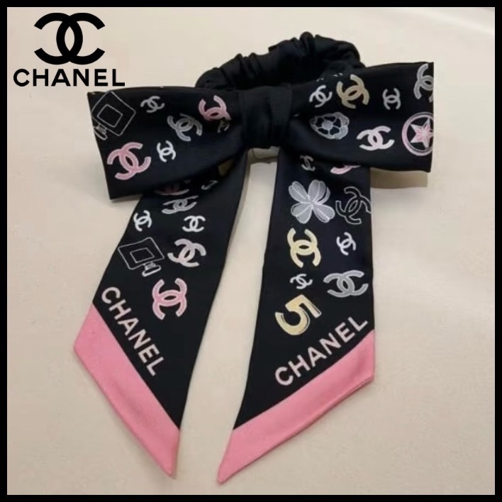 ポップでカラフルな柄がかわいい♪【CHANEL】25S リボンシュシュ