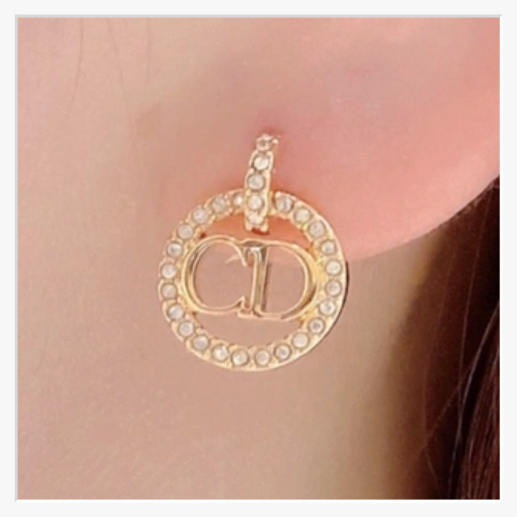 《お洒落なデザイン♪》Dior Petit CD ピアス