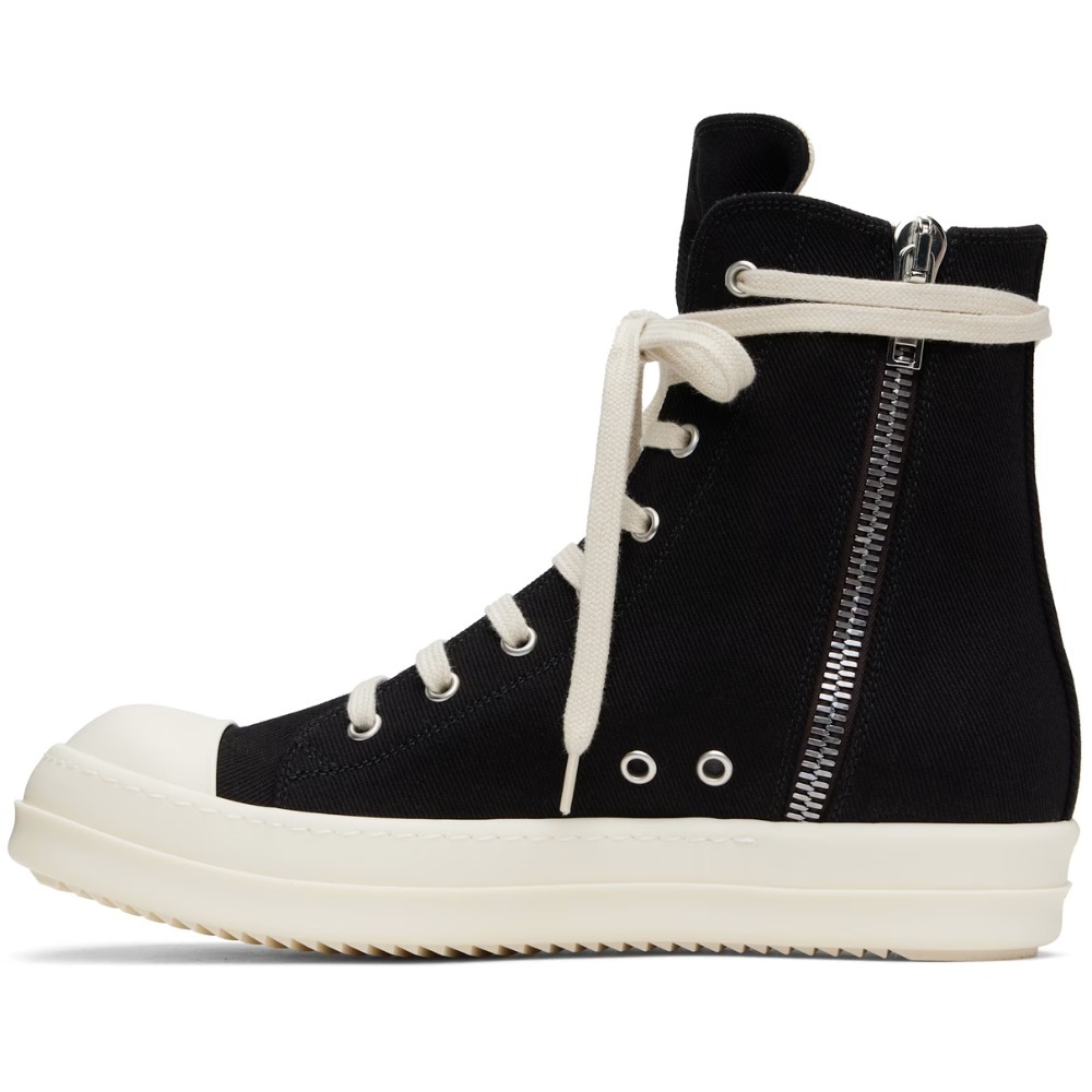 【ストリート×モードの融合】RICK OWENS ハイカットスニーカー ストリート×モードの融合】RICK OWENS ハイカットスニーカー Ω