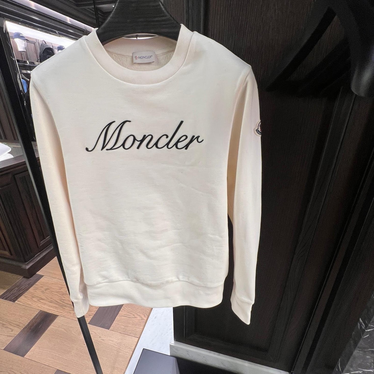♪直営店♪Moncler Sweat 25ss 各色