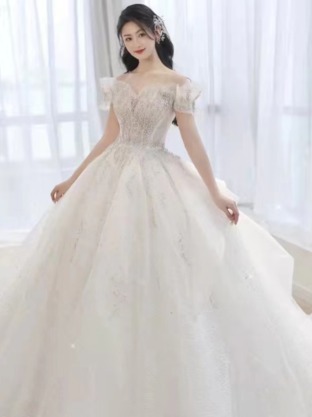 結婚式 ロング ドレス プリンセス レース ビジューチュニック