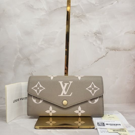 Louis Vuitton●レディース長財布M81049