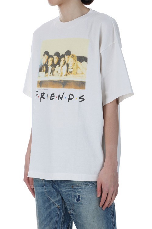 常田大希愛用 BRAND《SAINT MXXXXXX》F・R・I・E・N・D・S TEE.
