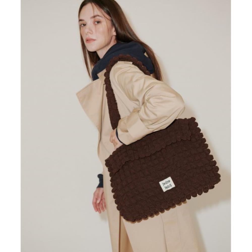 ☆JEDREFEB5☆ Croffle shoulder bag brown
