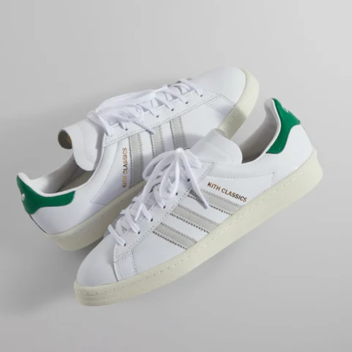 幅広いシーンで《KITH NYC×adidas》オリジナルス キャンパス80s