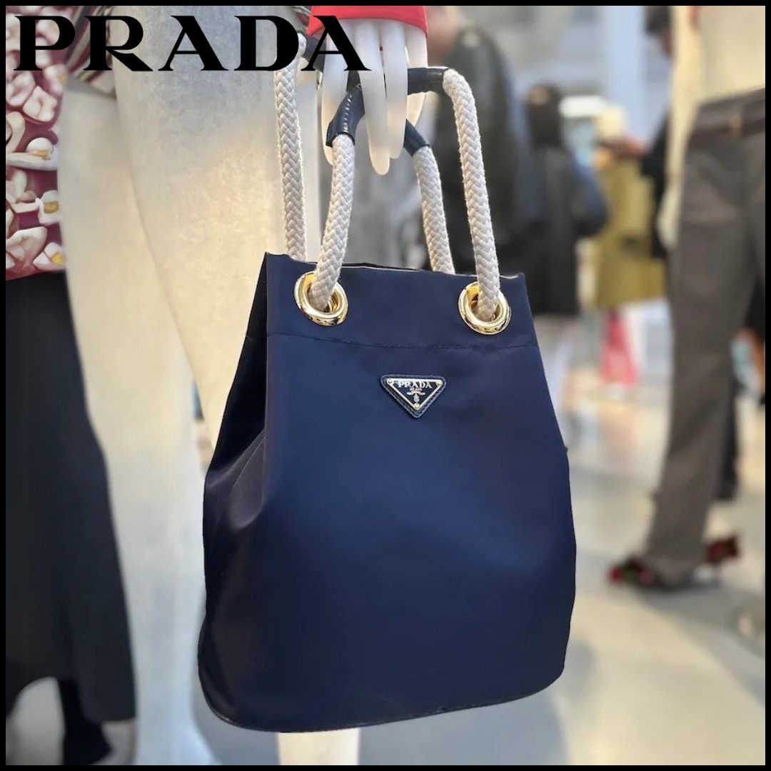 PRADA マリナー スモール Re-Nylon バケットバッグ ネイビー