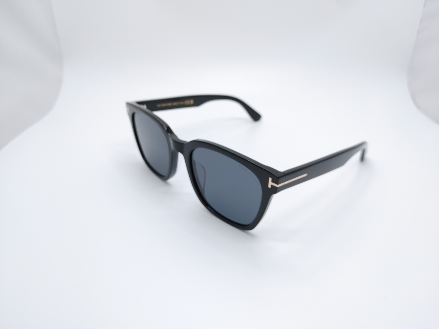 【TOM FORD】★TF1240K★ 高級サングラス（2025年新商品） TOM FORD】☆TF1240K☆ 高級サングラス（2025年新商品） サングラス