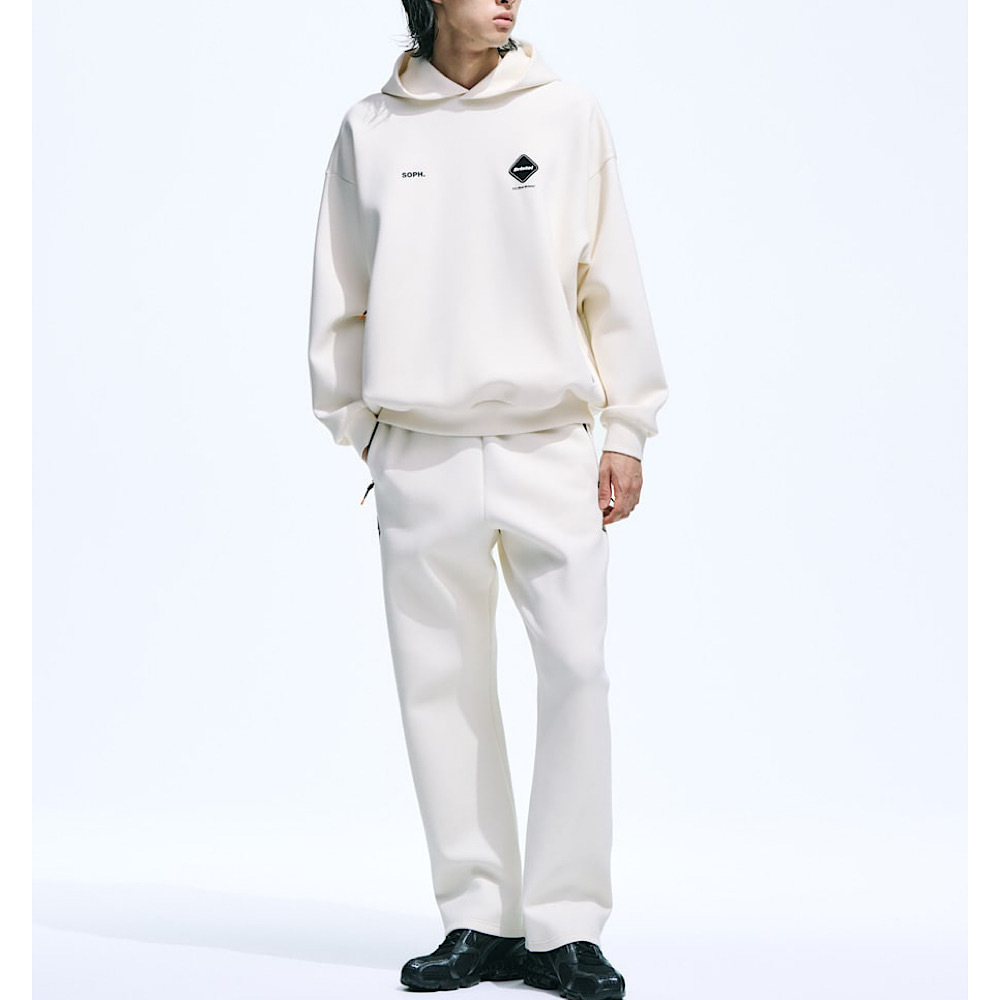すぐ届く F.C.Real Bristol TECH SWEAT TEAM BAGGY 2色