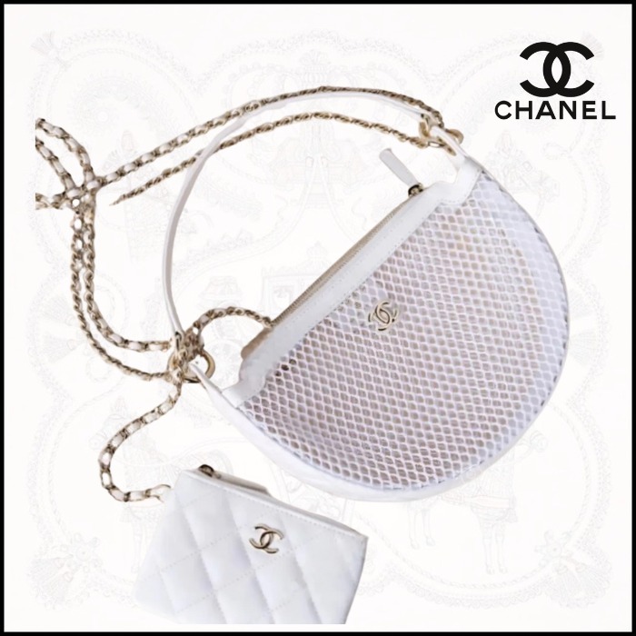 【夏らしいデザイン】◆CHANEL◆ チェーン クラッチ バッグ