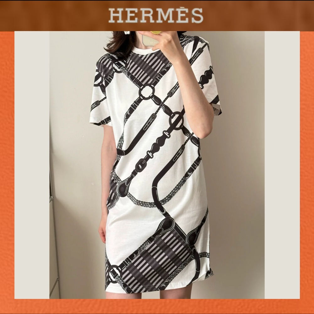 ロゴが描かれたプリント【HERMES】Coaching Remix ワンピース