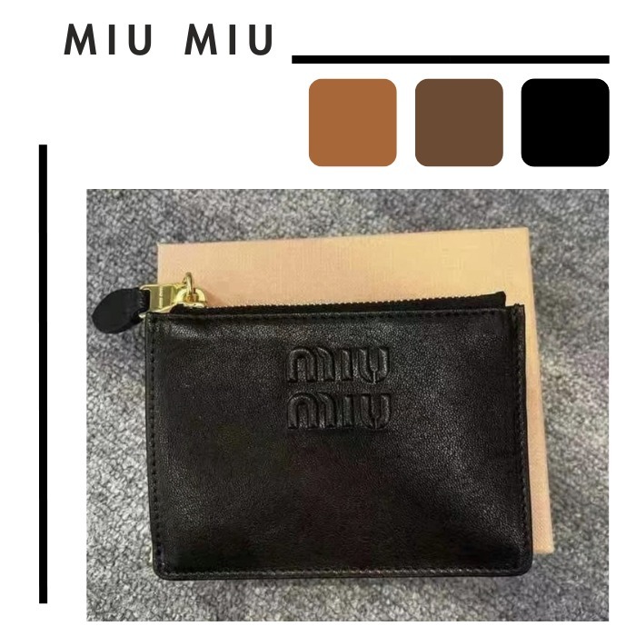 Miu Miu●国内入手困難●チェーンリング付 レザーカードホルダー