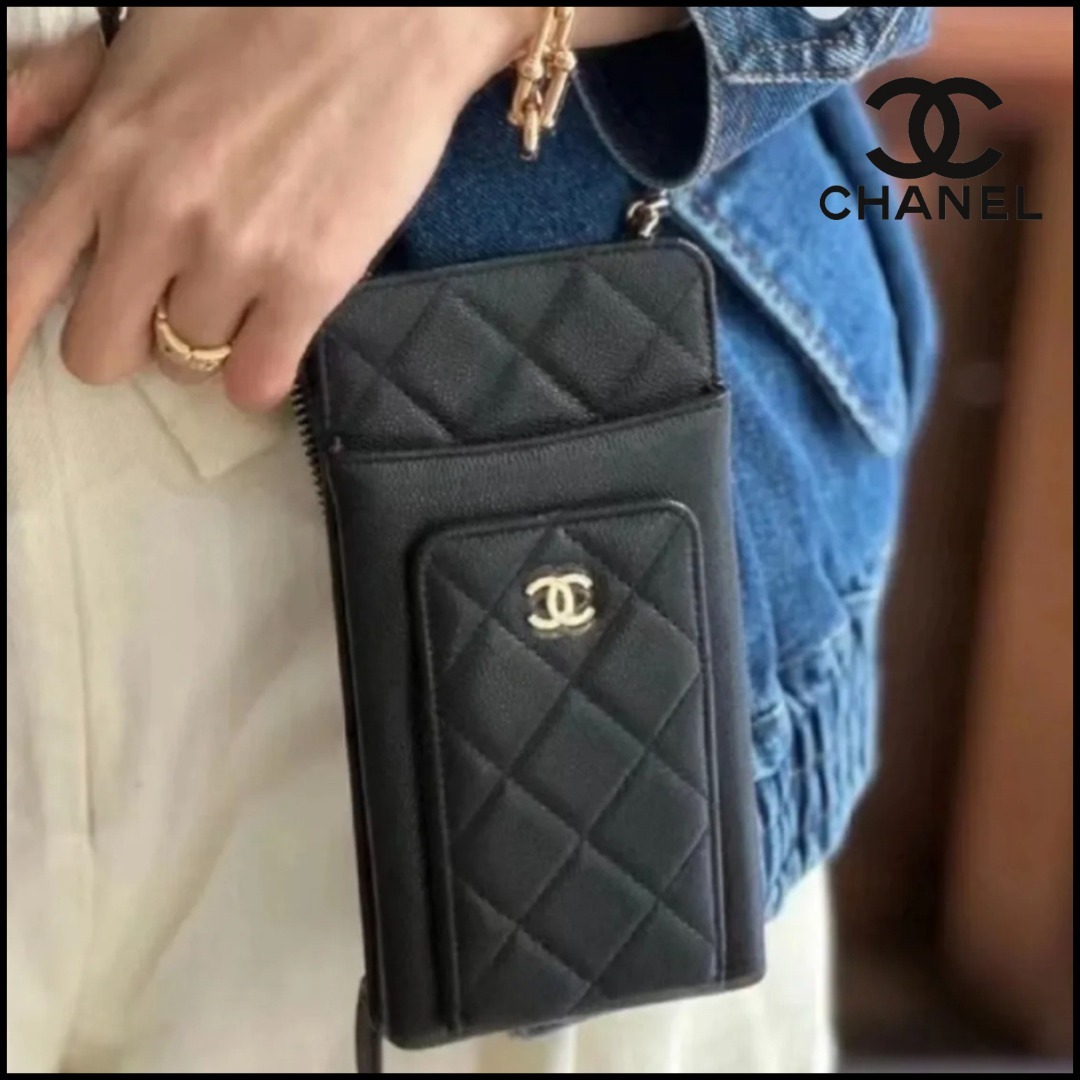 【可愛い】◆CHANEL◆クラシックフォンホルダー