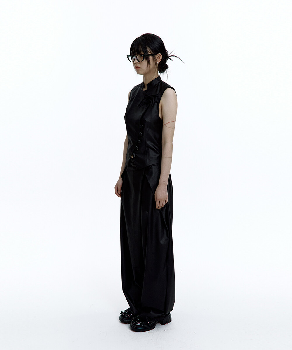 《Kashiko》 Pintuck Asymmetric Trousers