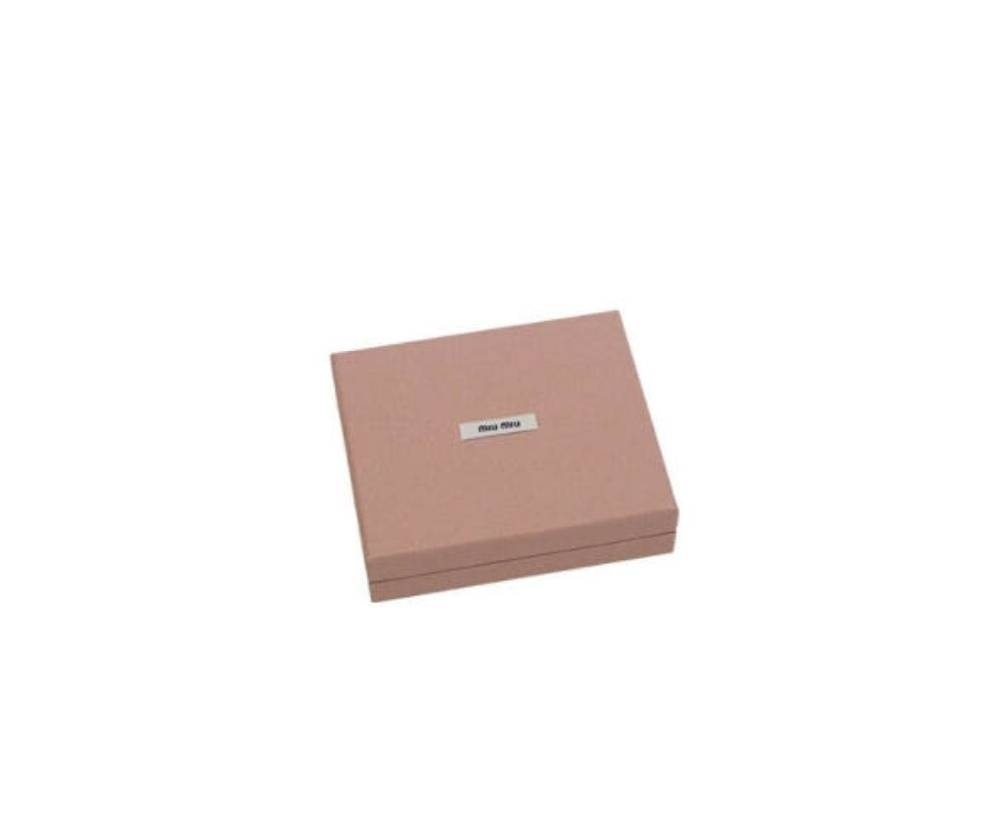 《MiuMiu》ロゴ 折りたたみ財布