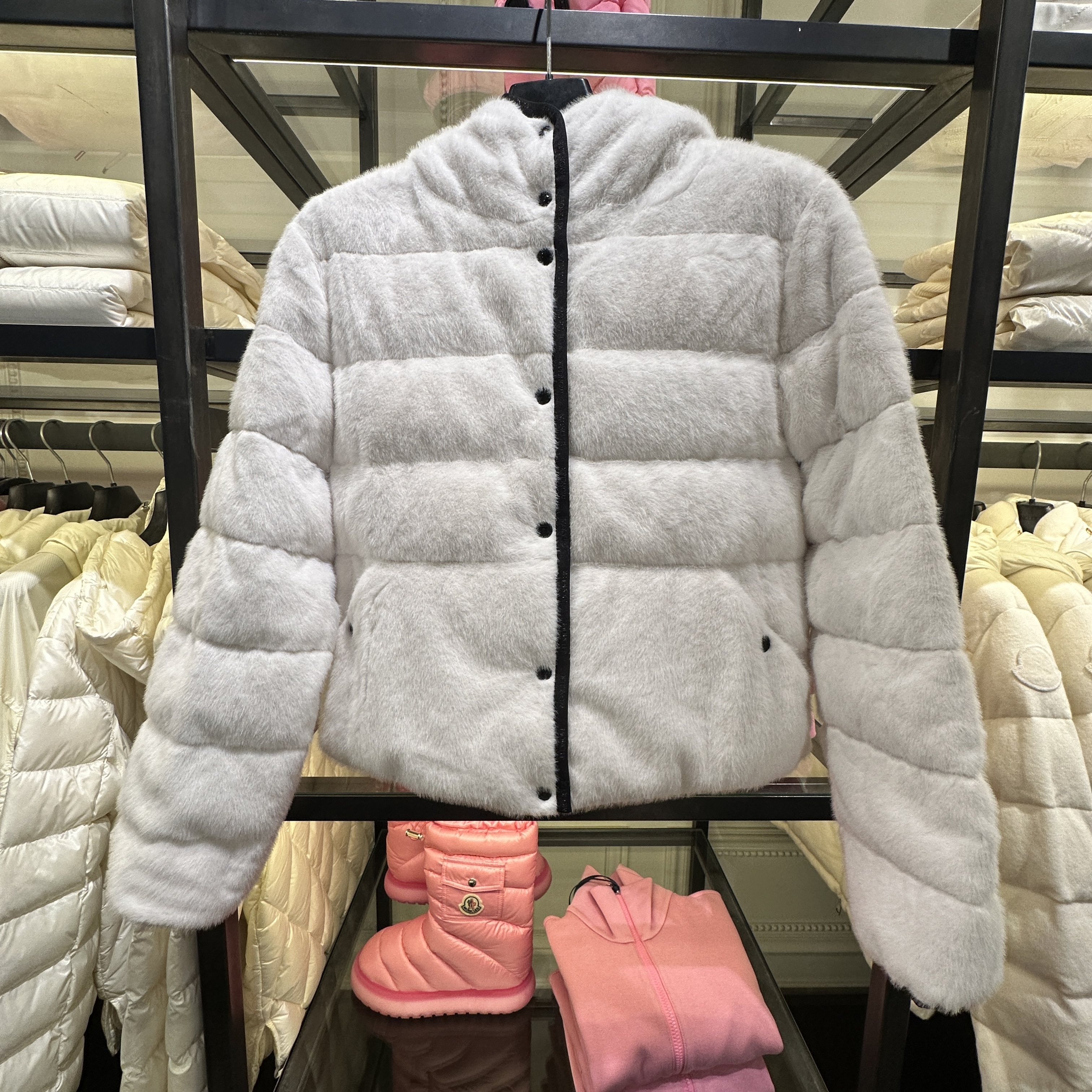 【VIPセール】MONCLER モンクレール 数量限定 ダウン MALP