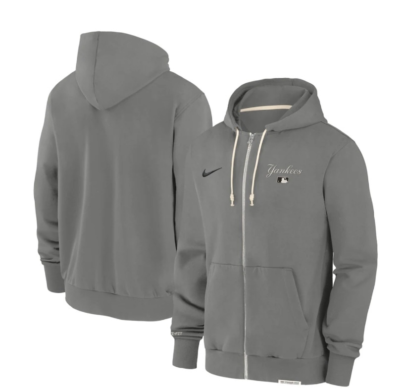 米国発正規品★Nike New York Yankees フーディ 送関税込