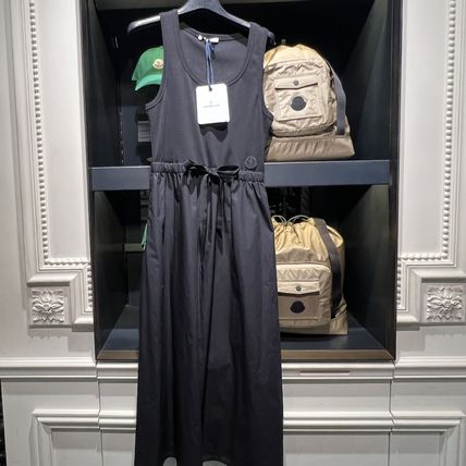 MONCLER（ひざ丈ワンピース）のフリマアイテム一覧