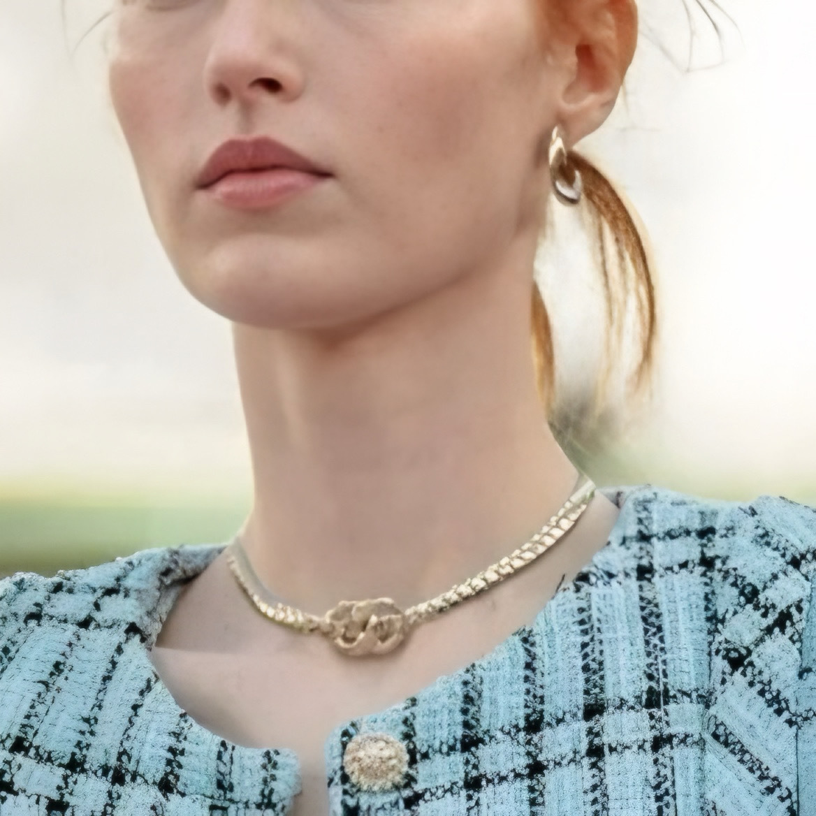 《シンプルな高級感が光る♪》25S限定★CHANEL フープピアス