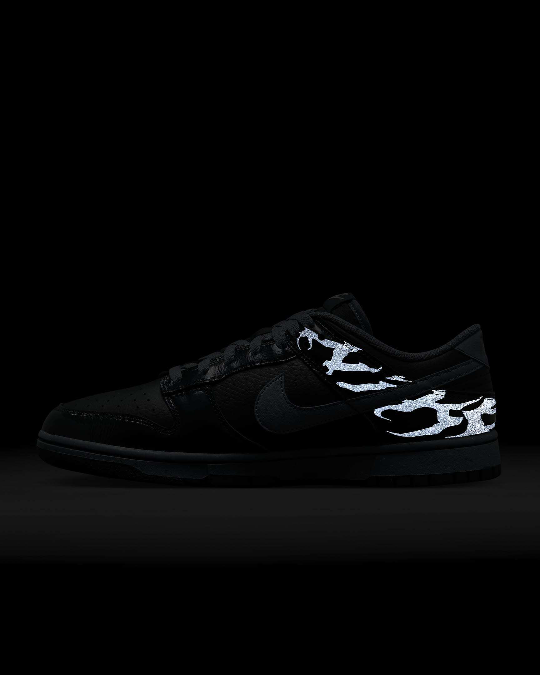 ★NIKE★大人気★DUNK LOW RETRO \"BERLIN\"★追跡可