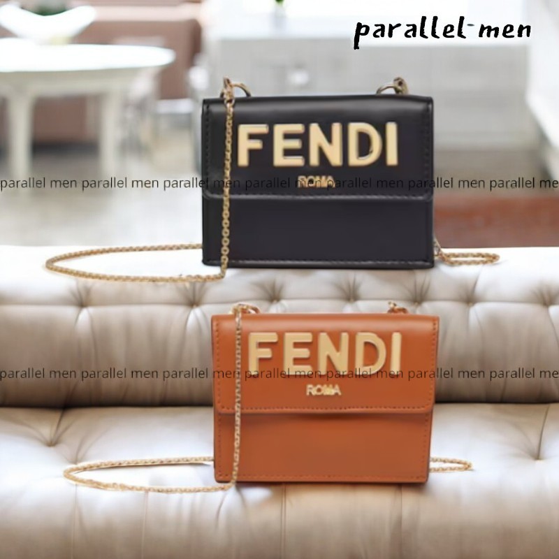【FENDI】Roma 三つ折り チェーンウォレット