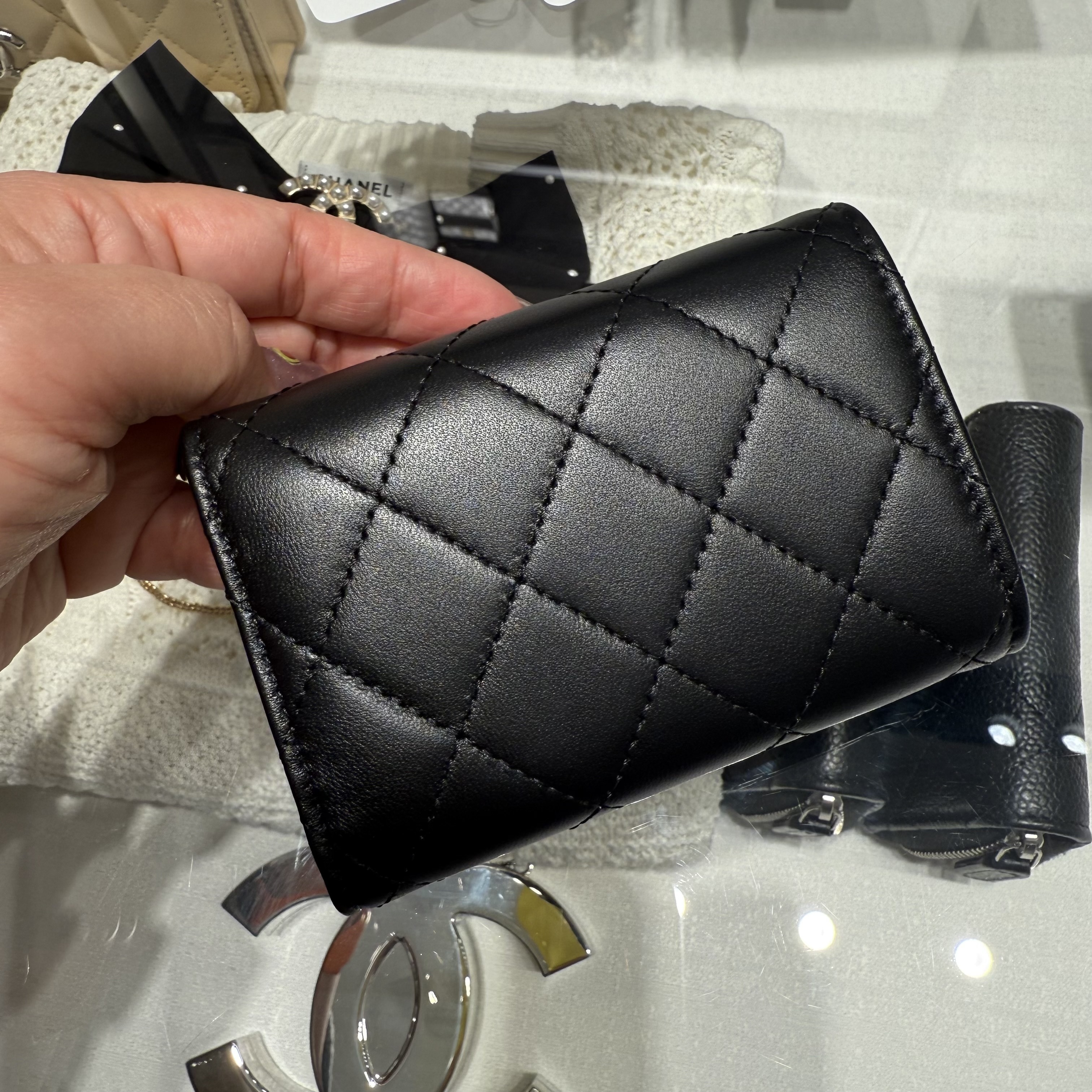 【CHANEL25Pオールブラック】折りたたみ財布 SO BLACK SO BLACK フラグメントケース ZIP財布 黒ココマーク【25C