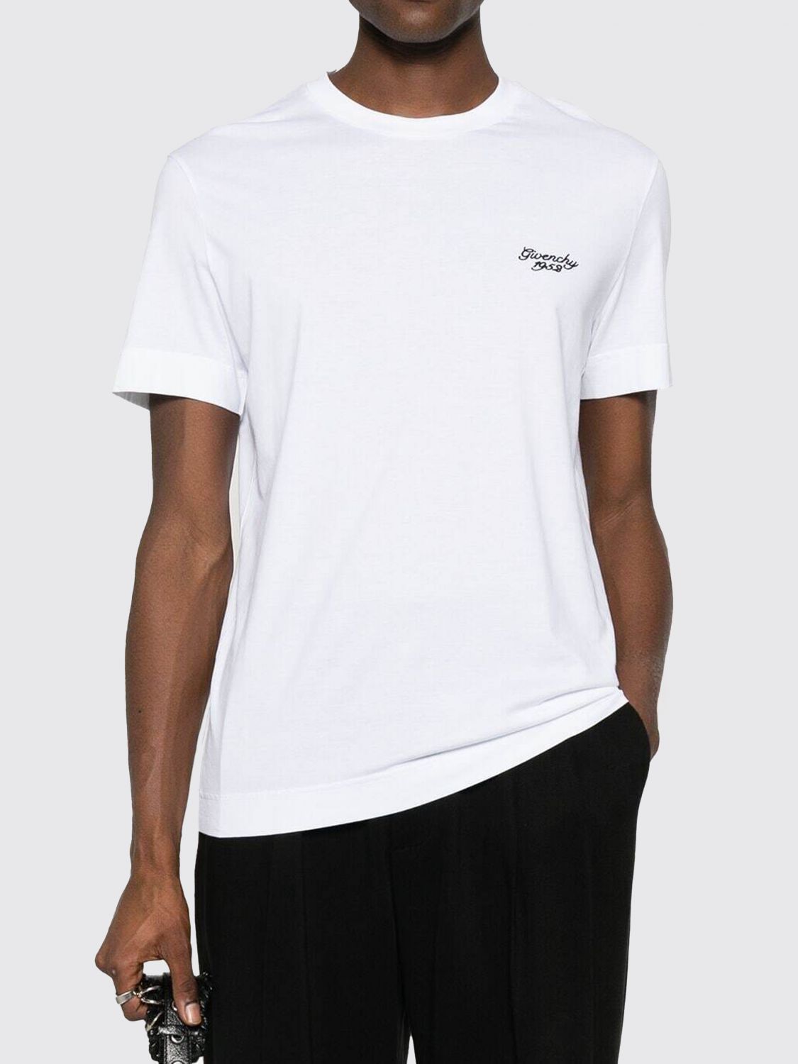 Tシャツ・カットソー GIVENCHY Men T-shirt White BM716G3YM8 100