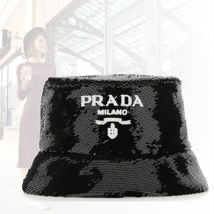 日本初の スパンコール PRADA(プラダ) 海外通販のBUYMA - 帽子(レディース) 帽子