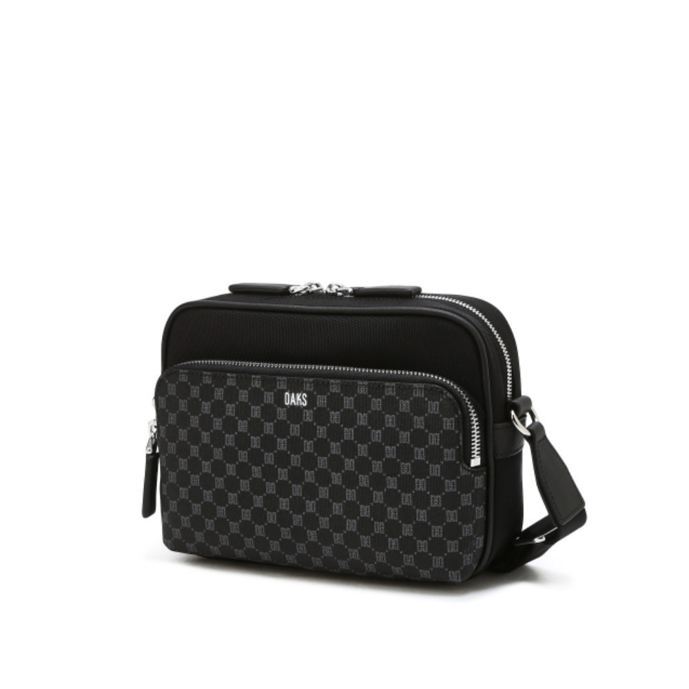 ★DAKS★ Mini Cross Bag LOUIS HILL Louis Hill Black DD Patte