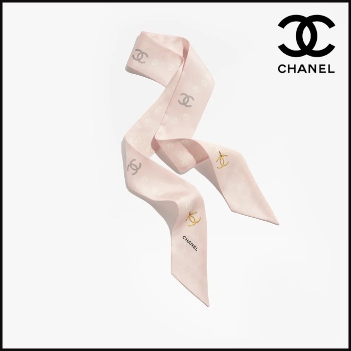 ★可愛いデザイン【 CHANEL 】ヘアバンド