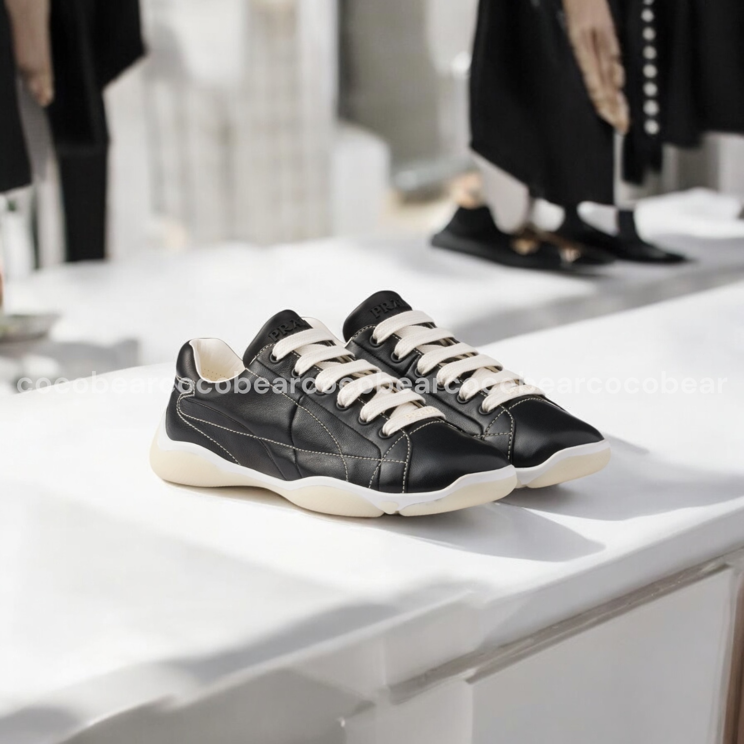 ☆PRADA☆プラダ ナッパレザースニーカー