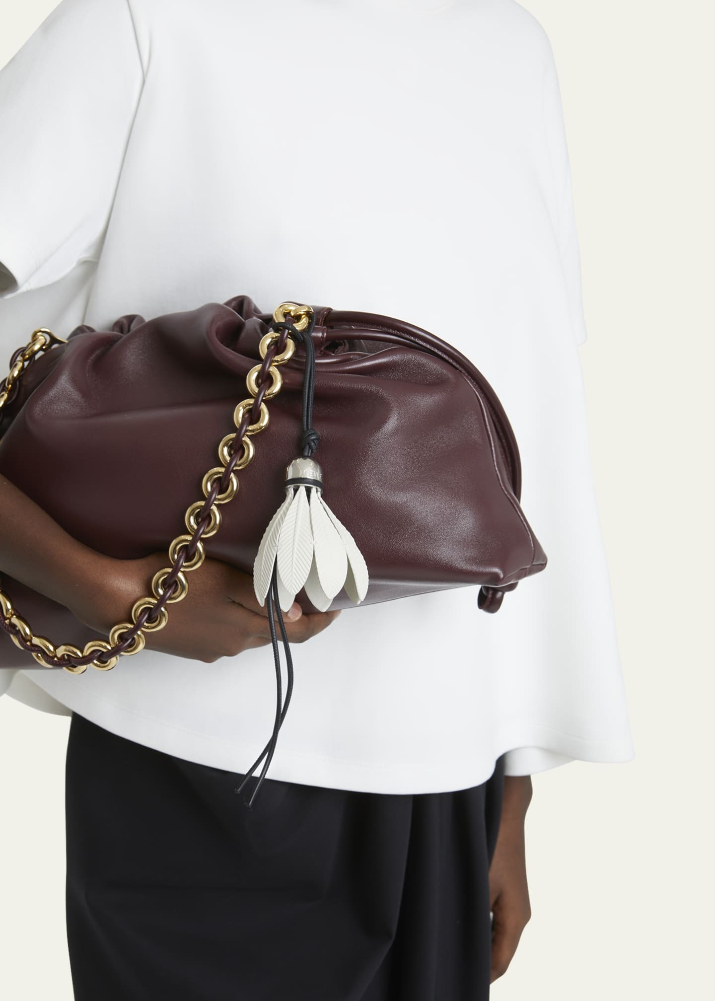 《洗練された個性》【LOEWE】バドミントンバッグチャーム