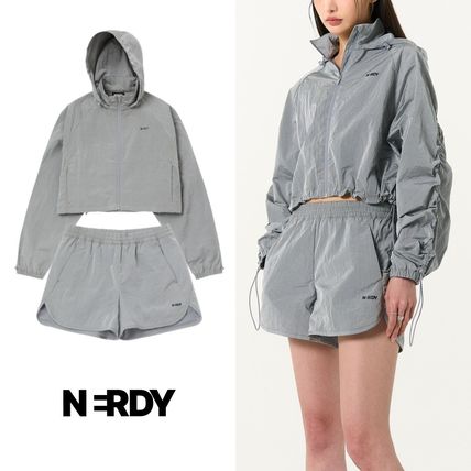[ NERDY ]★24FW★韓国人気★WOMEN'S NY HOODIE WINDBREAKER SET breaker 韓国 NERDY(ノルディ) - 海外通販のBUYMA