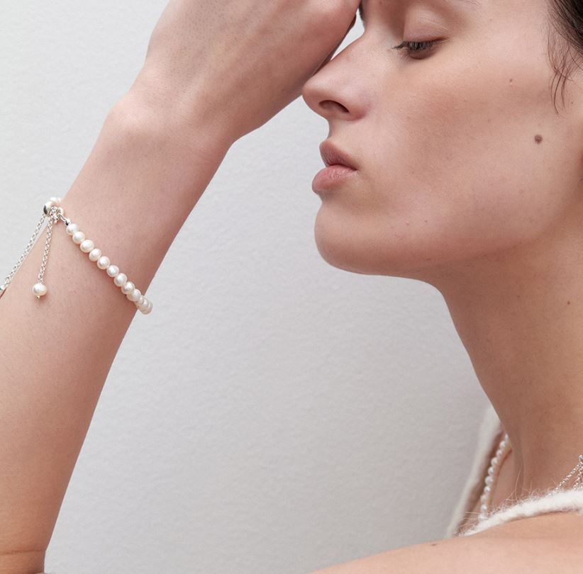 [MIDNIGHT MOMENT.] Flexible Pearl Bracelet ★すぐ品切れ★ MIDNIGHT MOMENT] flexible pearl bracelet ブレスレット